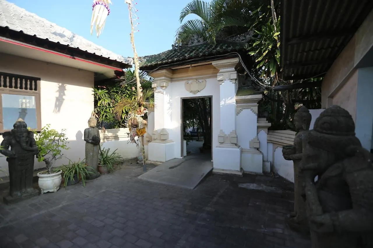 Fat Yogi Cottages Kuta Lombok Hotel