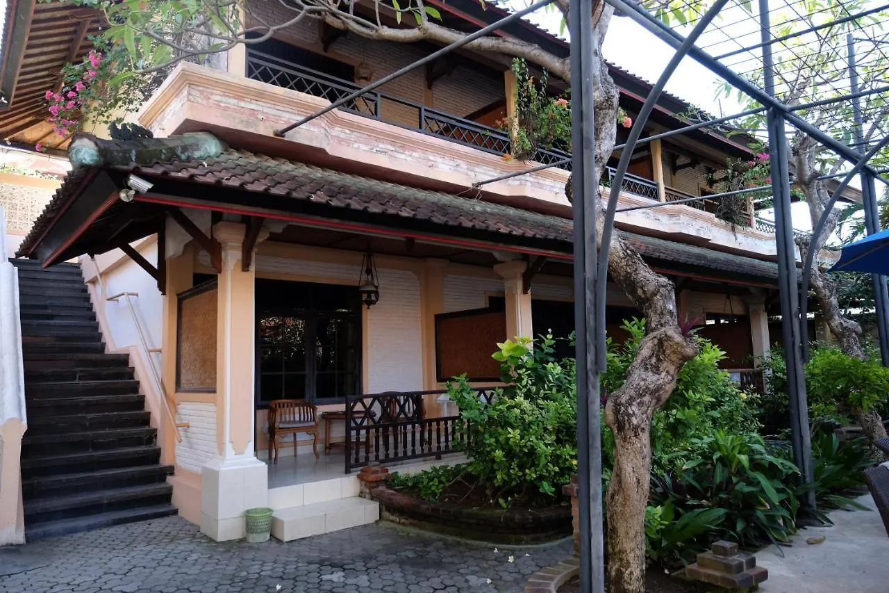 Fat Yogi Cottages Kuta Lombok Hotel