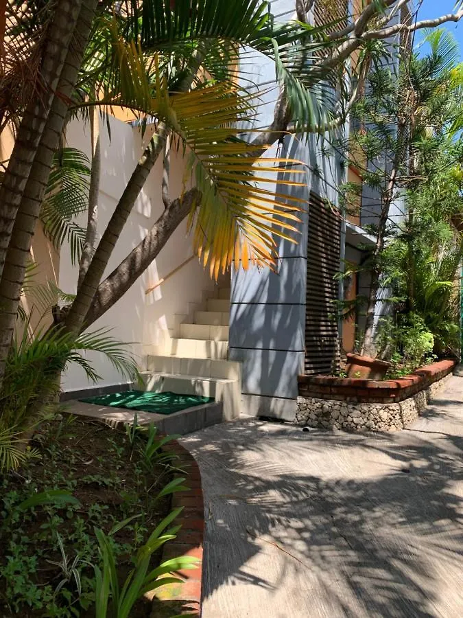 Fat Yogi Cottages Kuta Lombok Indonesia